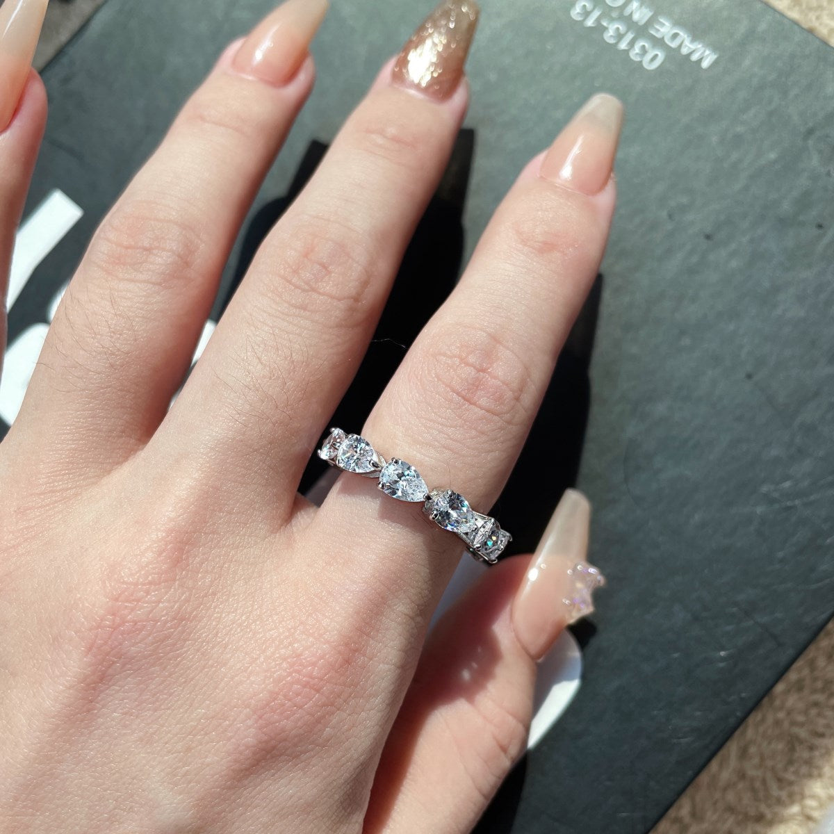 [Nova Jewelry]Exquisite Pear Cut Tennis Ring