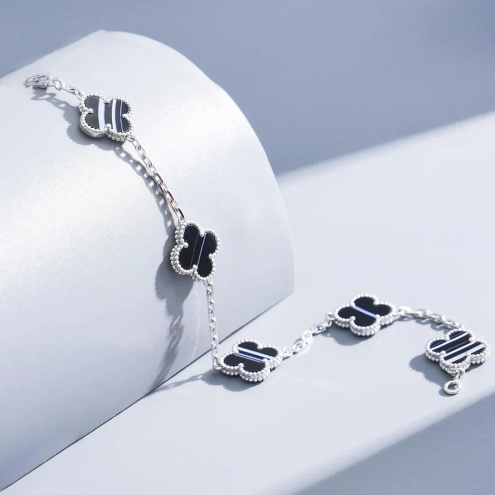 [BLUE TEARS] CLOVER 5 MOTIF PULSAR STONE BRACELET COLLECTION