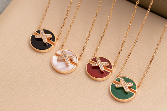 [BLUE TEARS]JEUX DE PINK GOLD DIAMOND NECKLACE