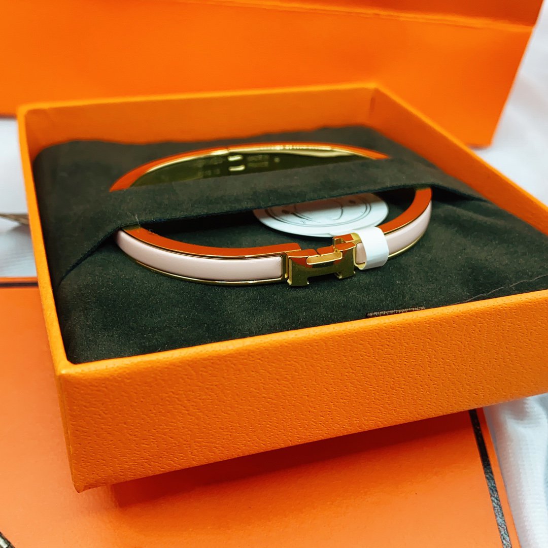 [BLUE TEARS]CLASSIC HM CLIC  PINK 8MM ENAMEL BRACELET
