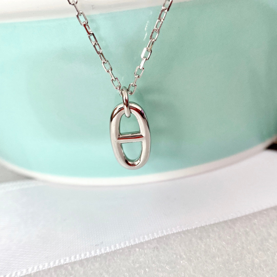 [BLUE TEARS]HM PIG NOSE NECKLACE