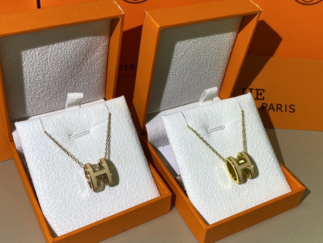 [BLUE TEARS]HM CLIC YELLOW ENAMEL GOLD NECKLACE