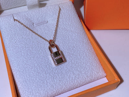 [BLUE TEARS]HM ADVANCED NICHE LOCK HEAD NECKLACE DIAMONDS