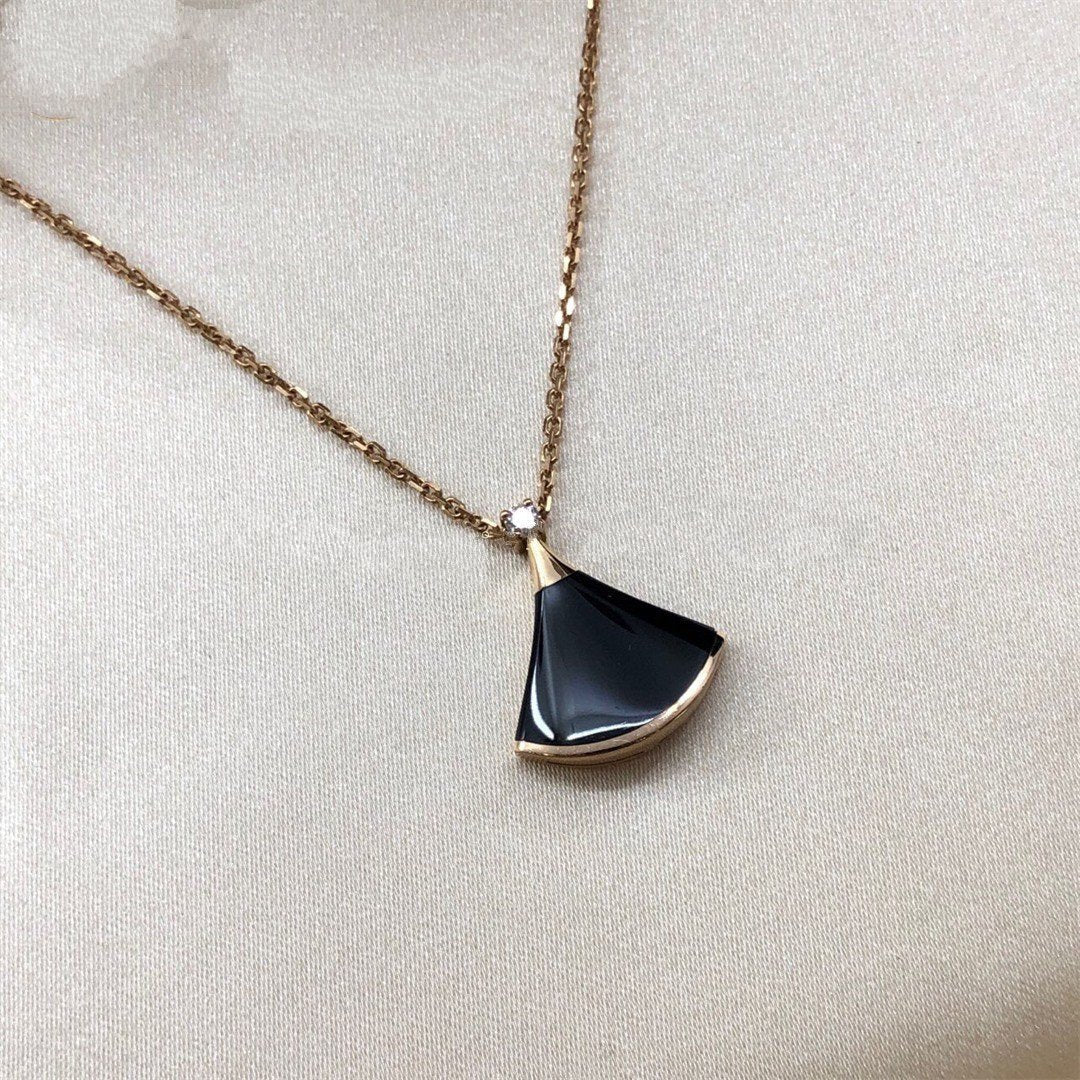 [BLUE TEARS]DREAM NECKLACE ONYX 1 DIAMOND