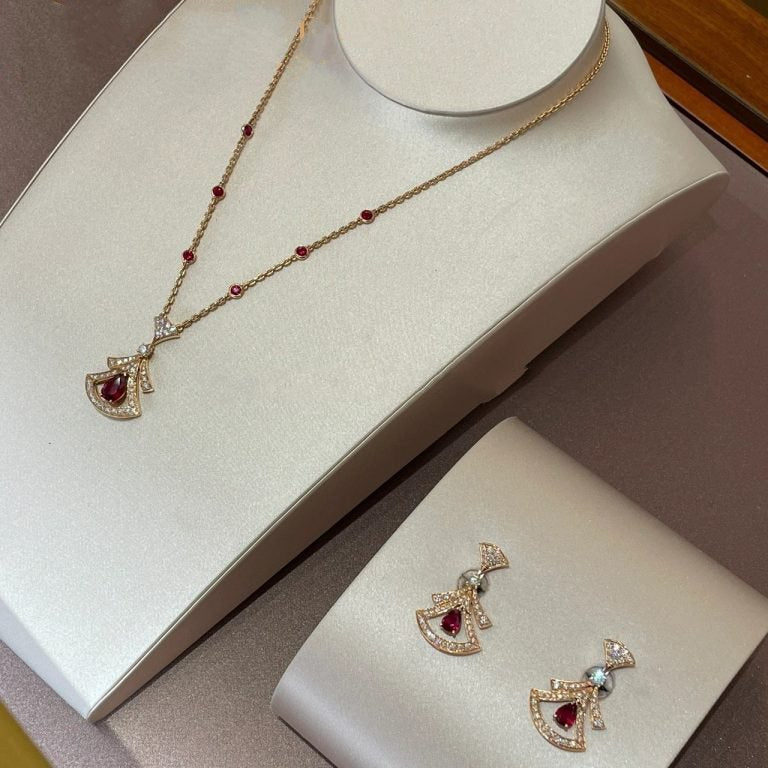 [BLUE TEARS]DREAM NECKLACE CARNELIAN DIAMOND PINK GOLD