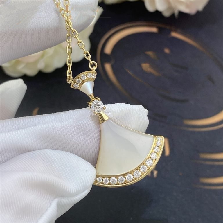 [BLUE TEARS]DREAM NECKLACE MOP GOLD DIAMOND