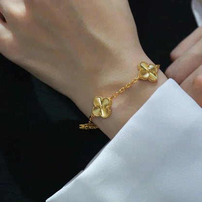 [BLUE TEARS] CLOVER 5 MOTIF LASER BRACELET COLLECTION