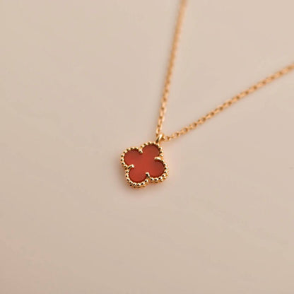 [BLUE TEARS]CLOVER MINI 9.5MM WHITE CARNELIANS NECKLACE