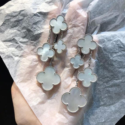 [BLUE TEARS]CLOVER EARRINGS WHITE MOP 4 MOTIFS SILVER