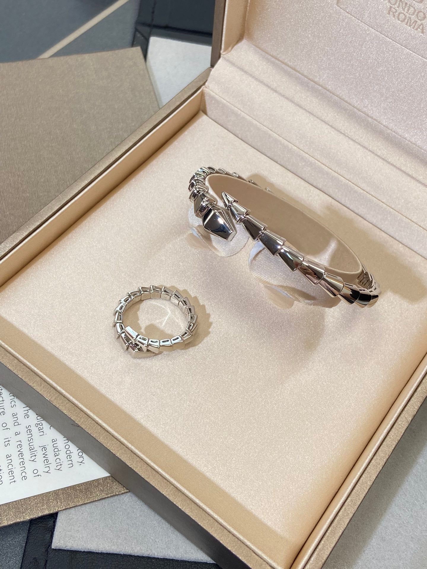[BLUE TEARS]SERPENTI VIPER SILVER BRACELET