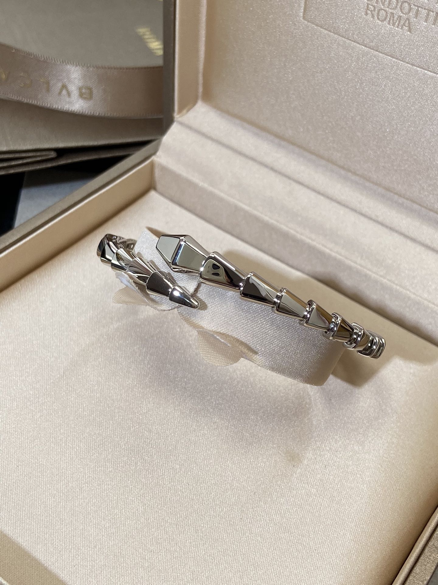 [BLUE TEARS]SERPENTI VIPER SILVER BRACELET