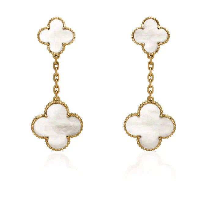 [BLUE TEARS]CLOVER 2 MOTIF WHITE MOP EARRINGS