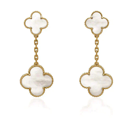 [BLUE TEARS]CLOVER 2 MOTIF WHITE MOP EARRINGS