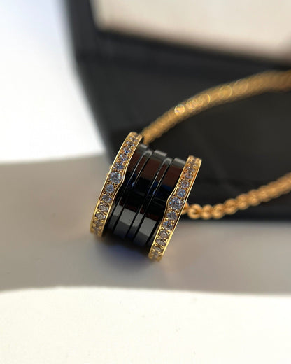 [BLUE TEARS]ZERO 1 BLACK CERAMIC DIAMOND PINK GOLD NECKLACE