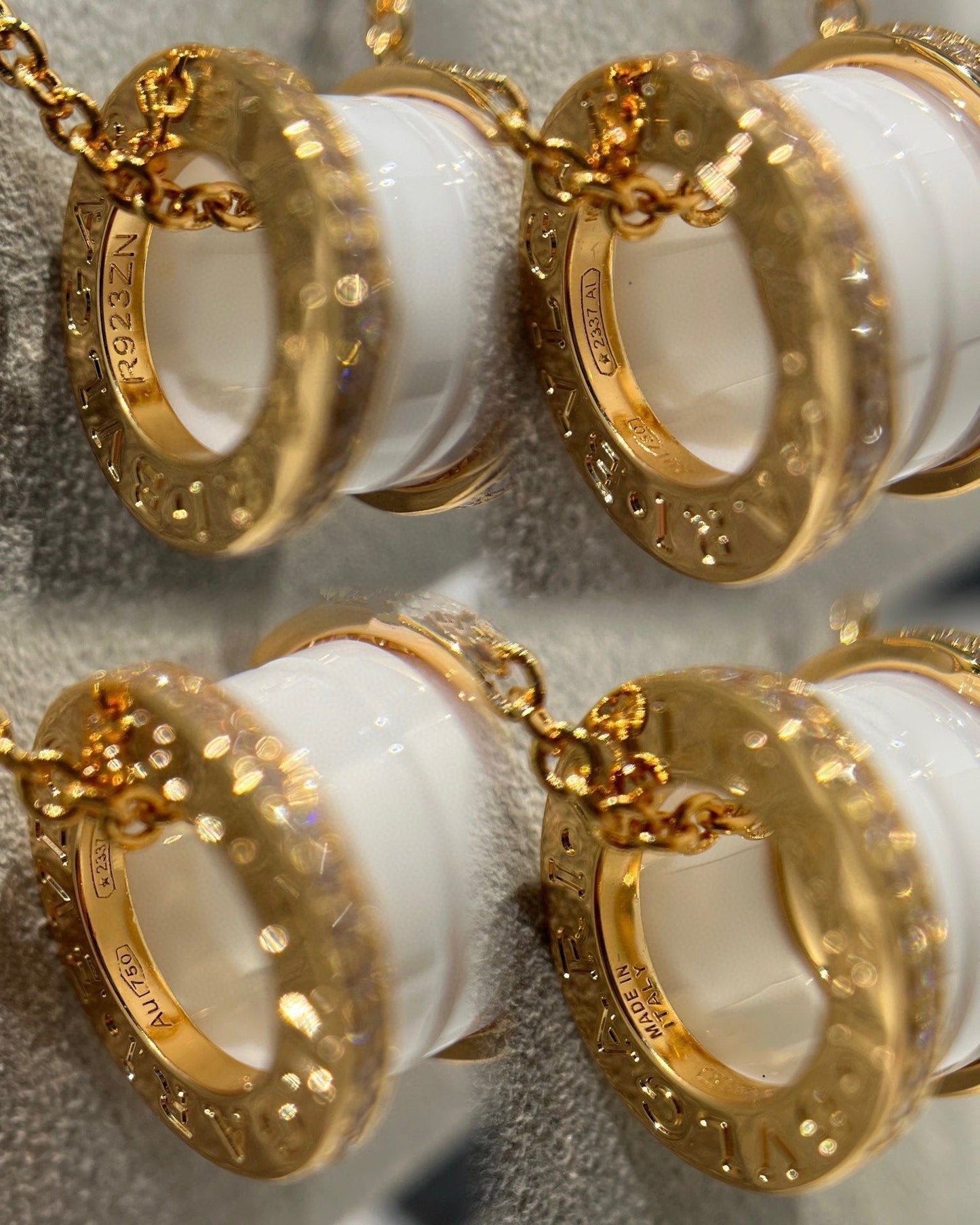 [BLUE TEARS]ZERO 1 WHITE CERAMIC DIAMOND PINK GOLD NECKLACE